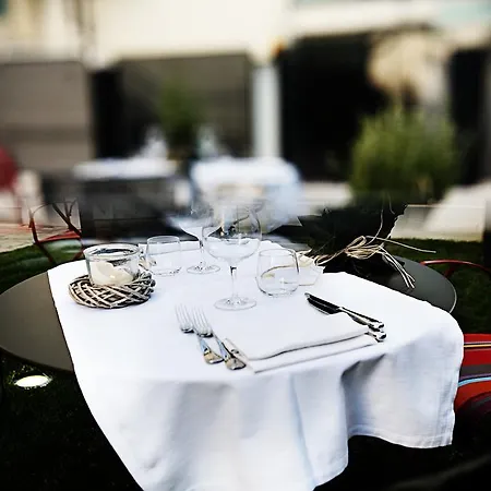 D-place Hotel&suite 4*