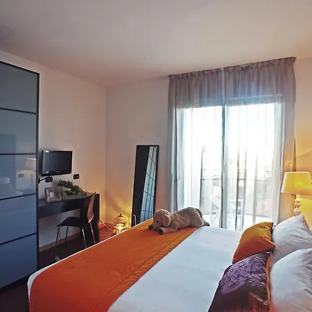 Hotel D-place &