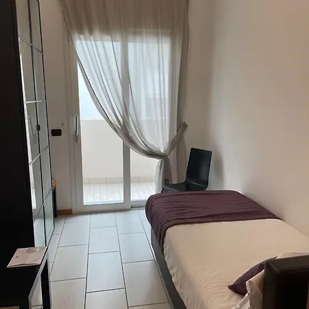Ξενοδοχείο D-place & 4*