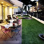 Hotel D-place & 4*