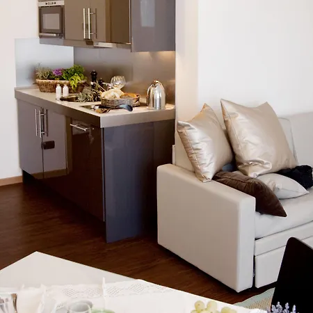 Hotel D-place &